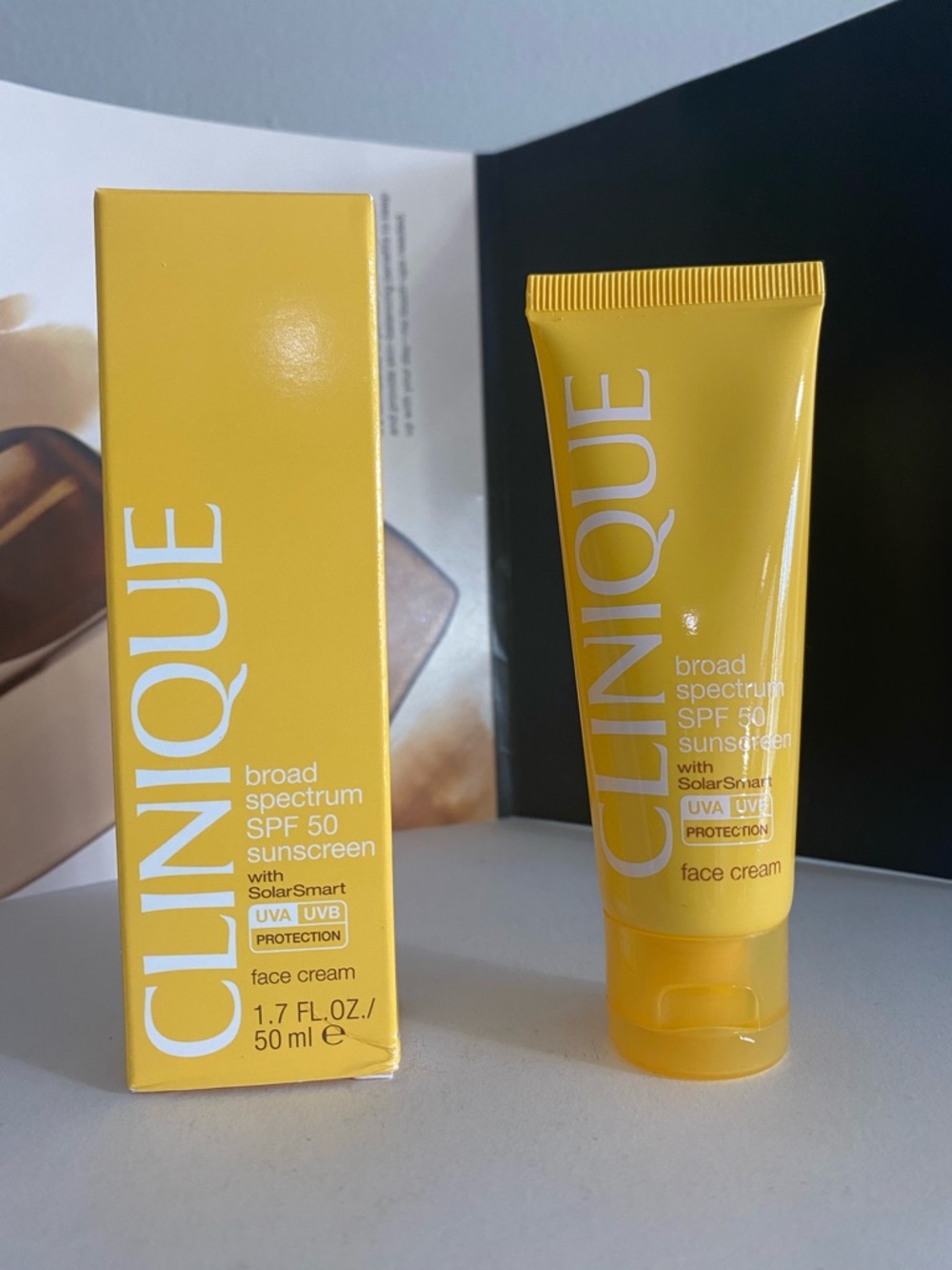 Clinique Broad Spectrum SPF 50 Sunscreen With SolarSmart, 1.7 OZ / 50 ML, NEW